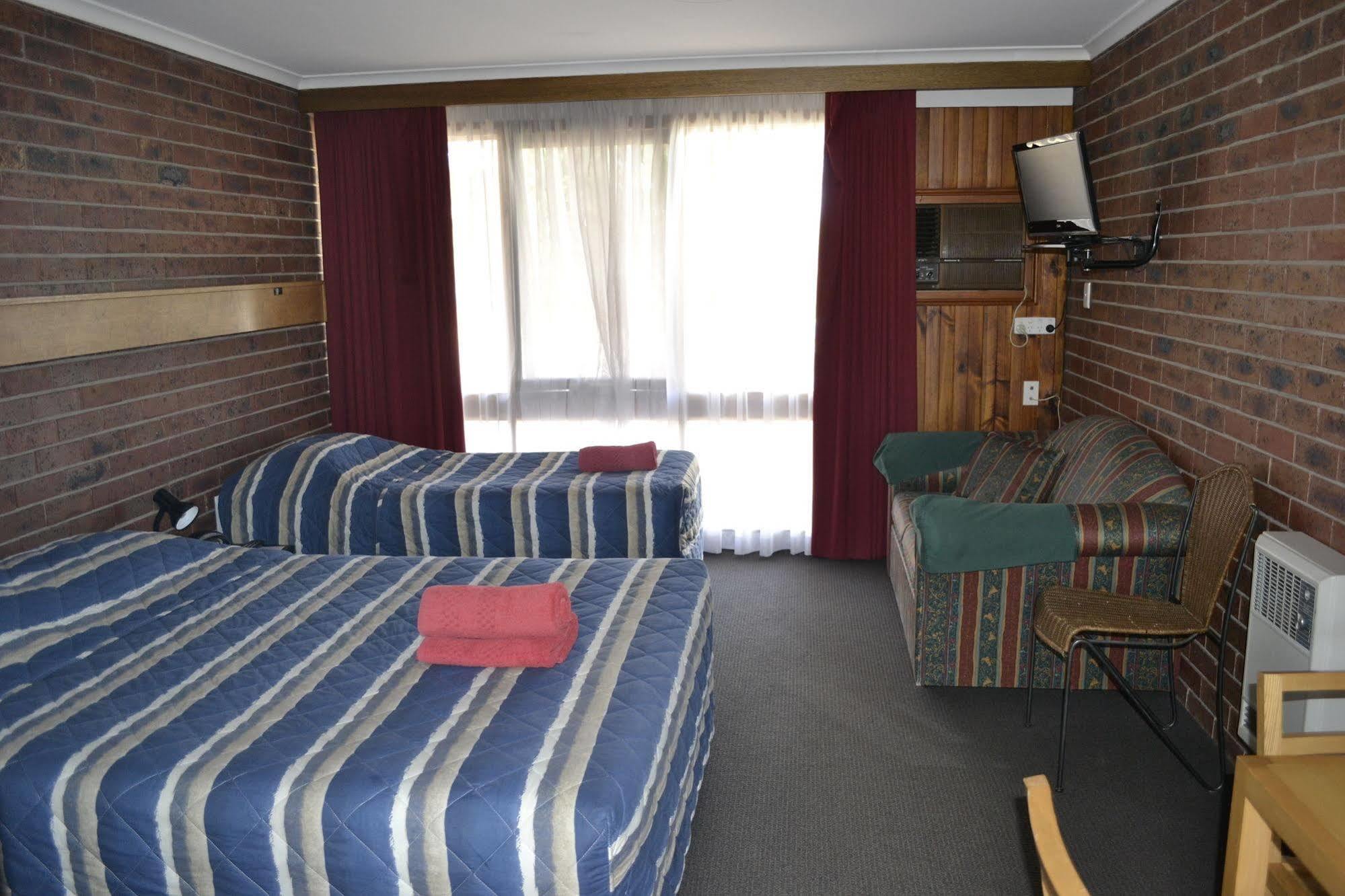 Kardinia Park Motel Джилонг Екстериор снимка