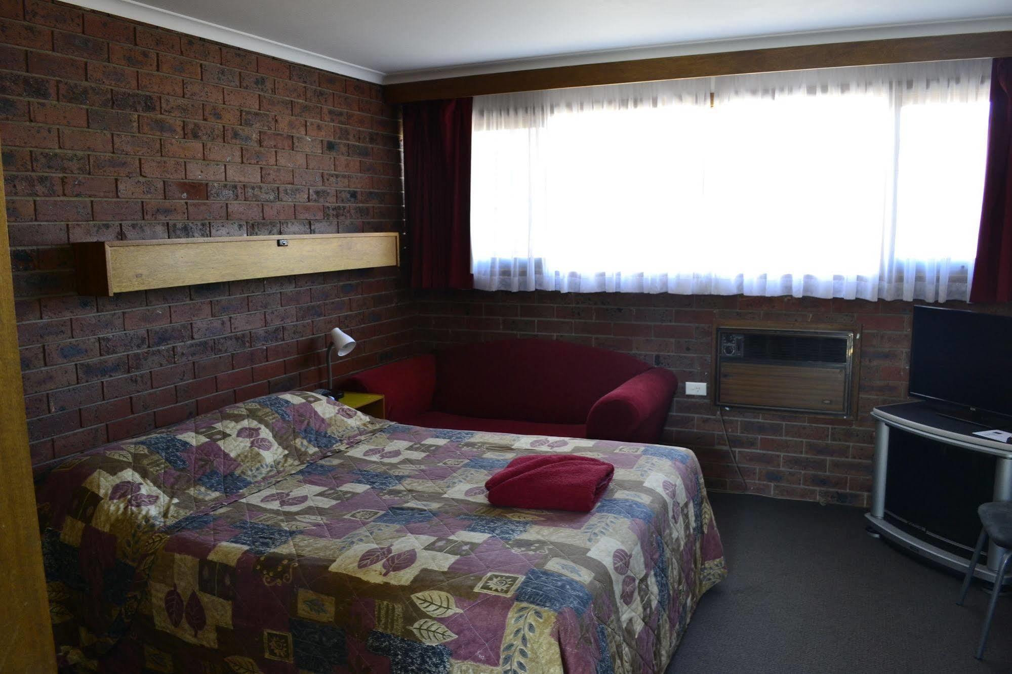 Kardinia Park Motel Джилонг Екстериор снимка