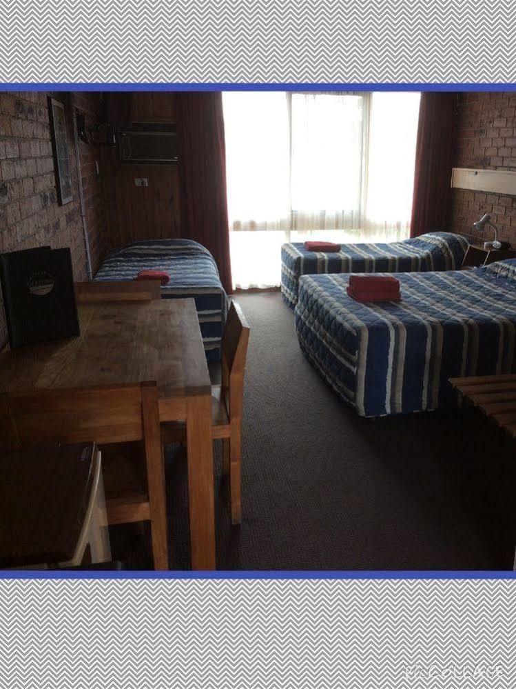 Kardinia Park Motel Джилонг Екстериор снимка